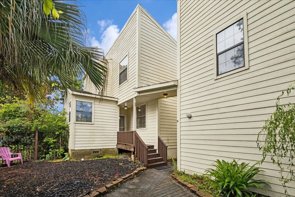 2408 Intrepid Way, League City