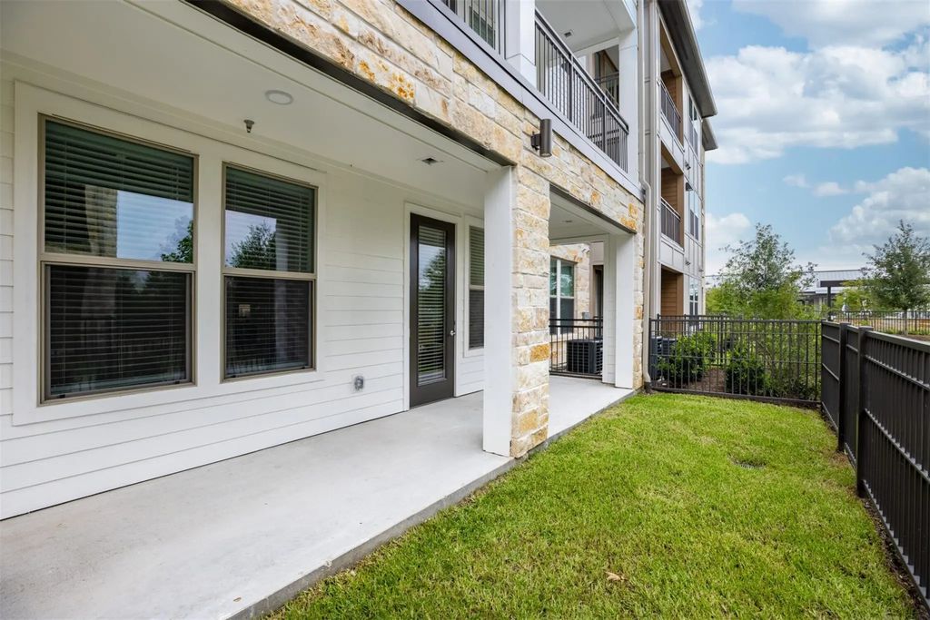 9302 Fry Road B2y, Cypress