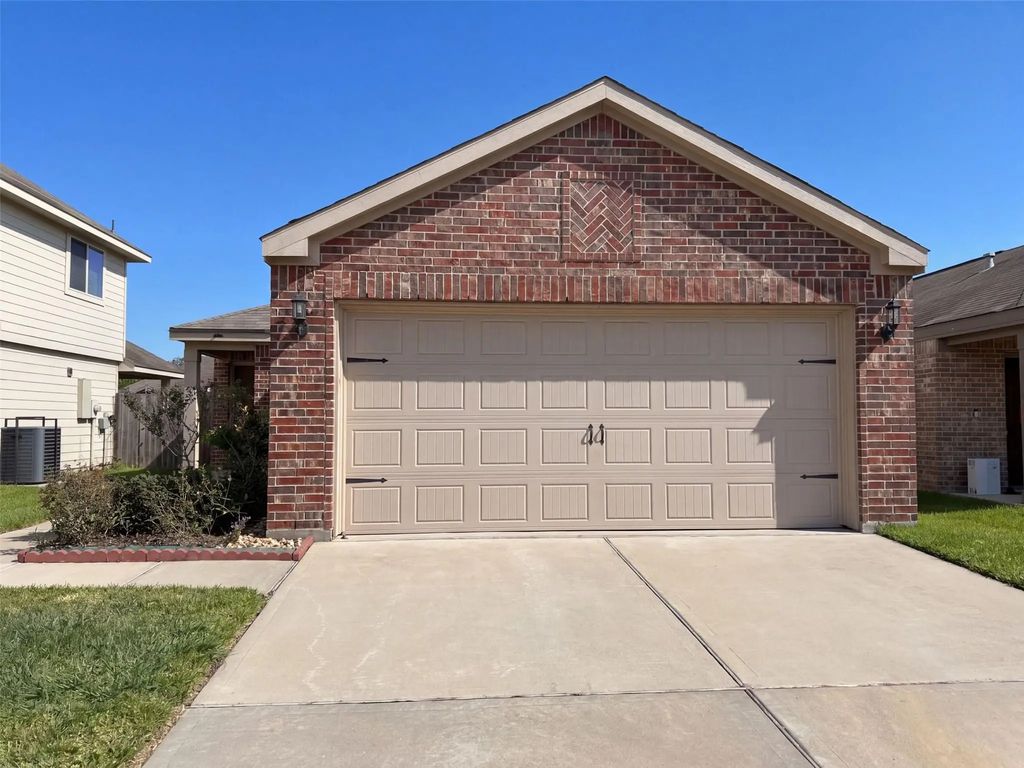 6115 El Oro Drive, Houston