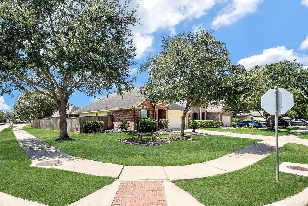 6030 Wildbriar Lane, Richmond
