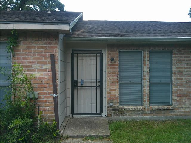 5771 Easthampton Drive B, Houston