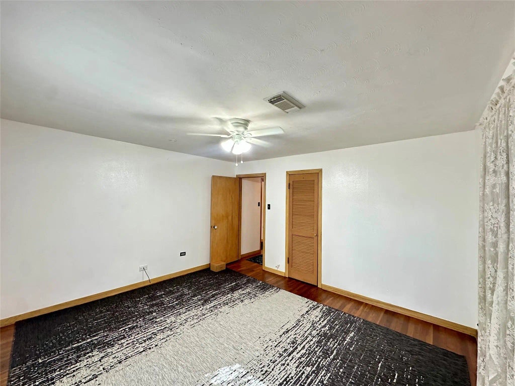 2810 N Houston Drive, La Marque