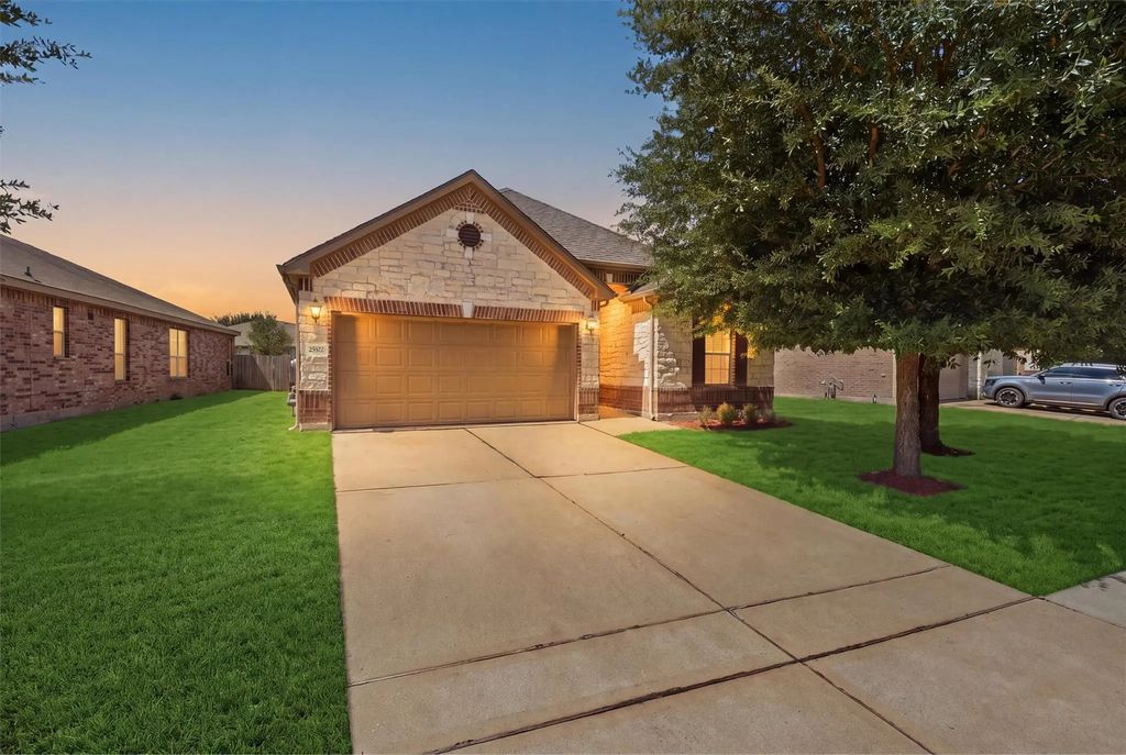 25522 Brentmoor Drive, Porter