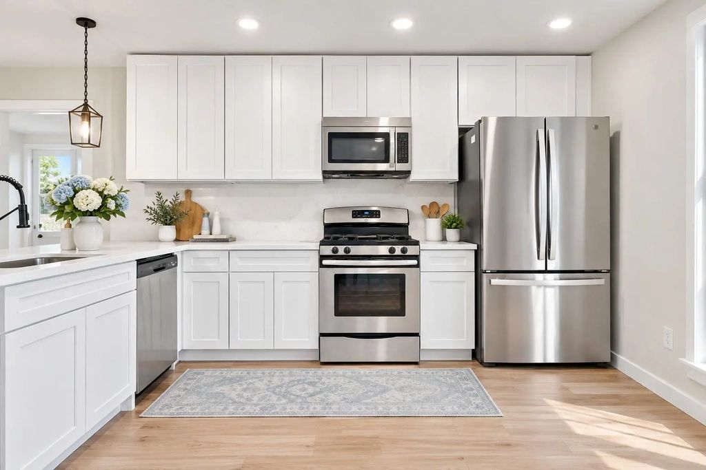23123 Cranberry Trail, Spring