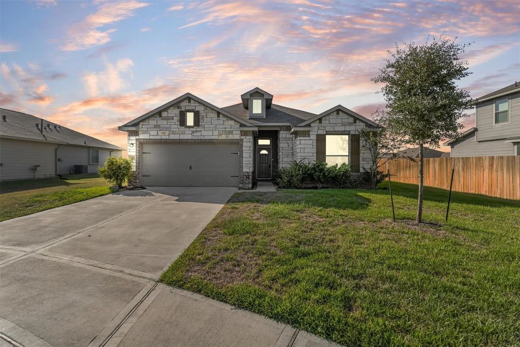 503 Turtle Dove Drive, Sealy