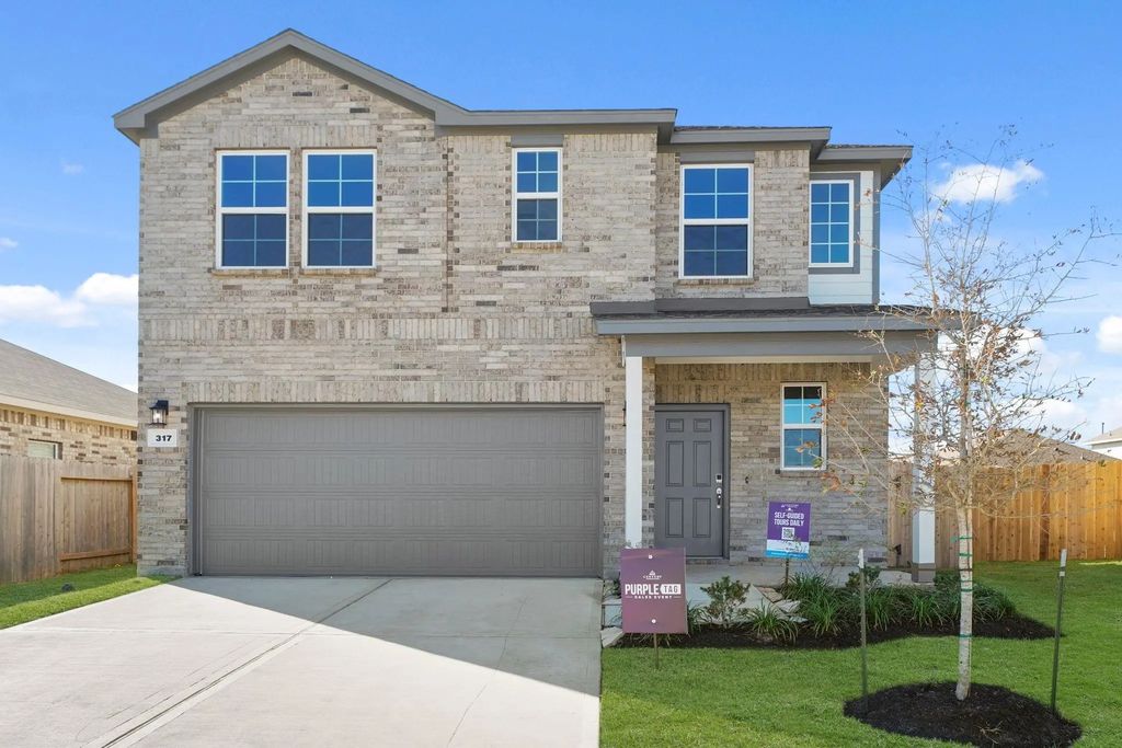 317 Bennett Street, Angleton