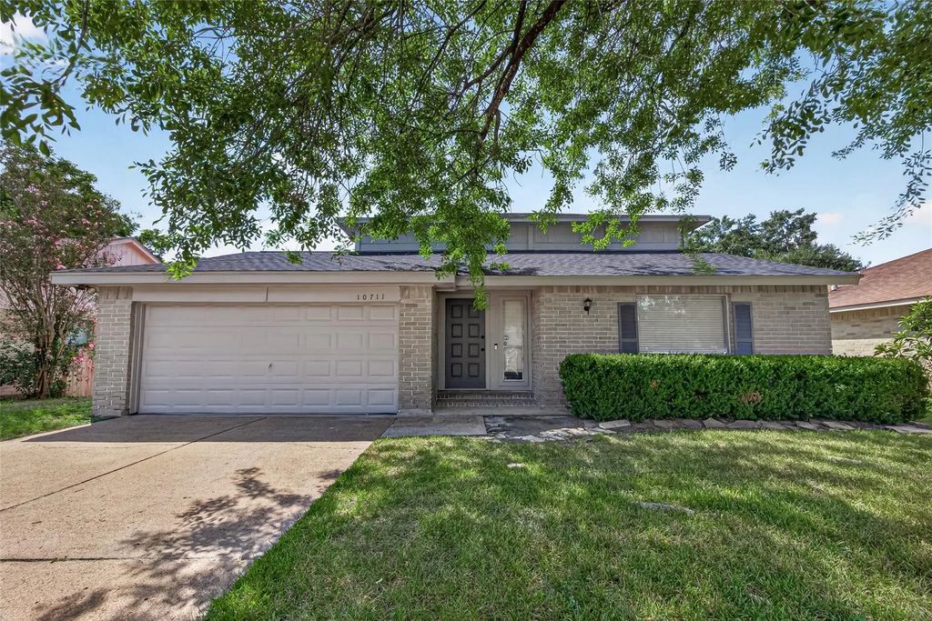 10711 Fallbrook Drive, Houston