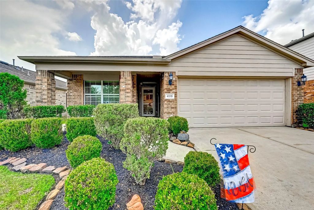 4519 Woodspring Glen Lane, Houston
