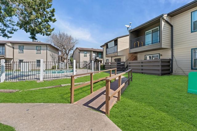 6161 Reims Road 906, Houston