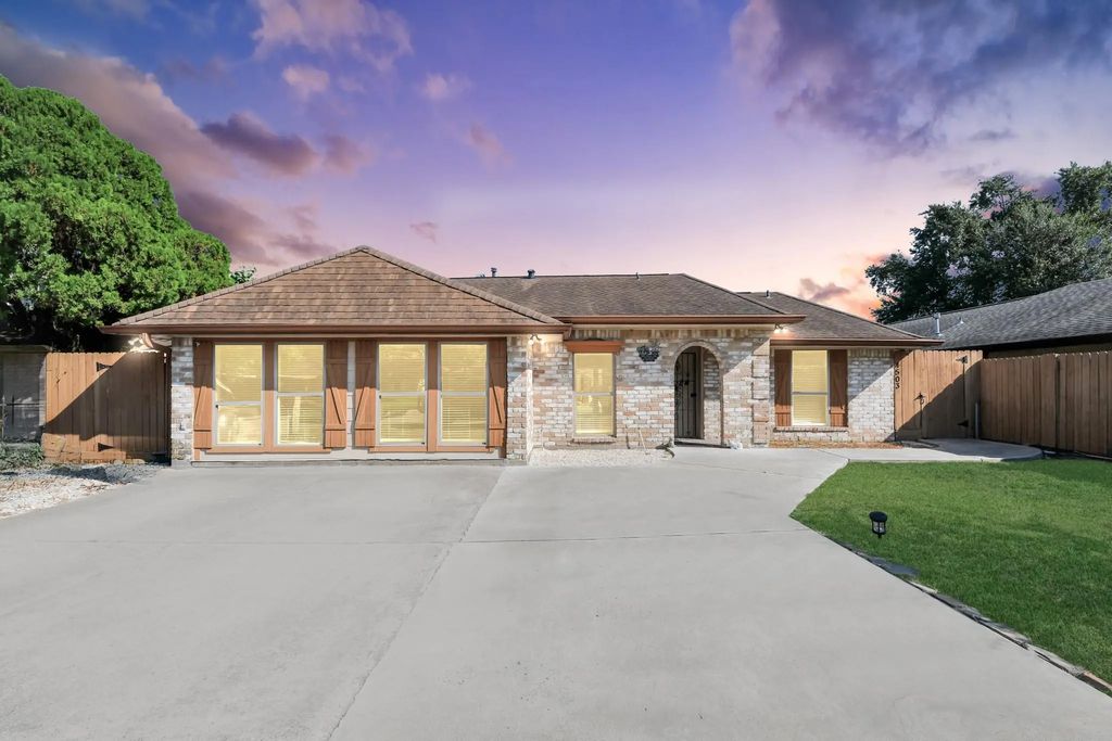 4503 Hollybrook Lane, Houston