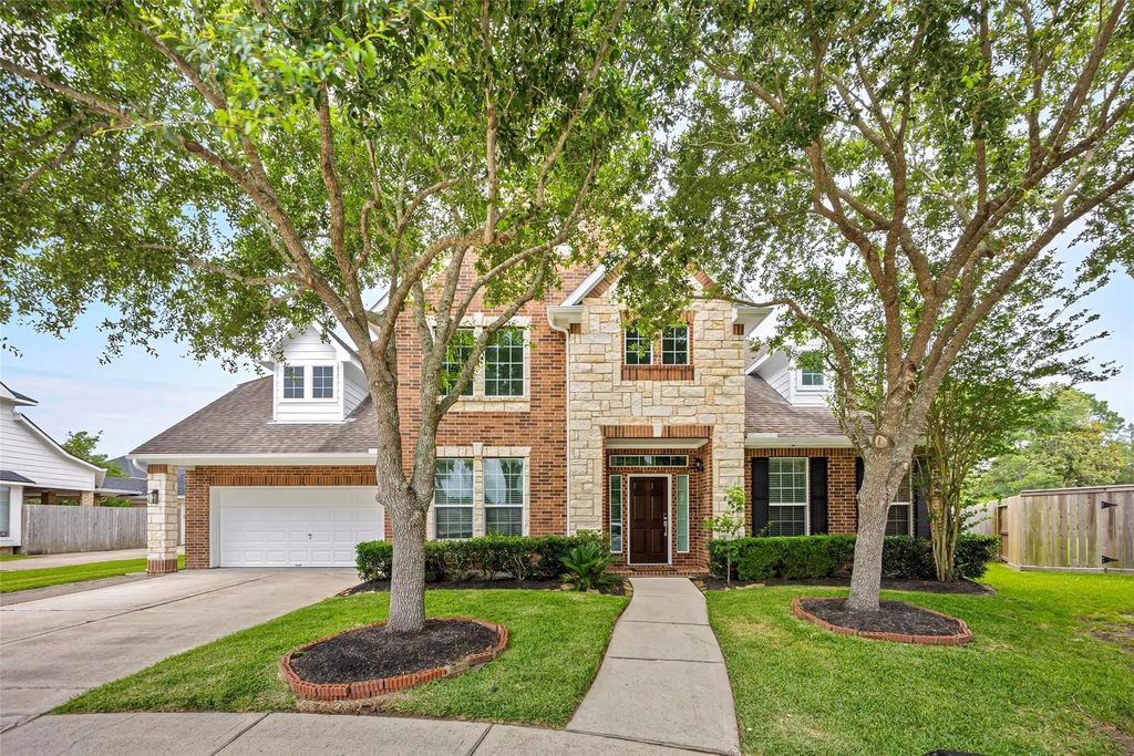 2503 Cambria Court, League City