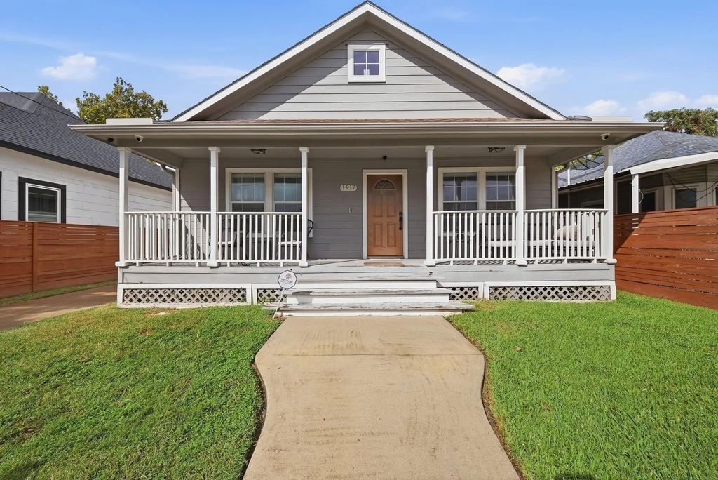 1917 Chapman Street, Houston