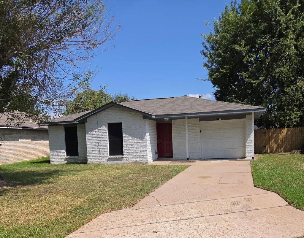 12811 Roandale Drive, Houston