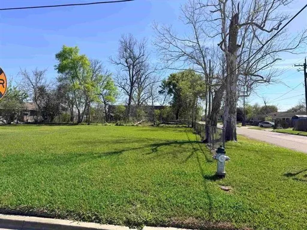 2485 Franklin Street, Beaumont