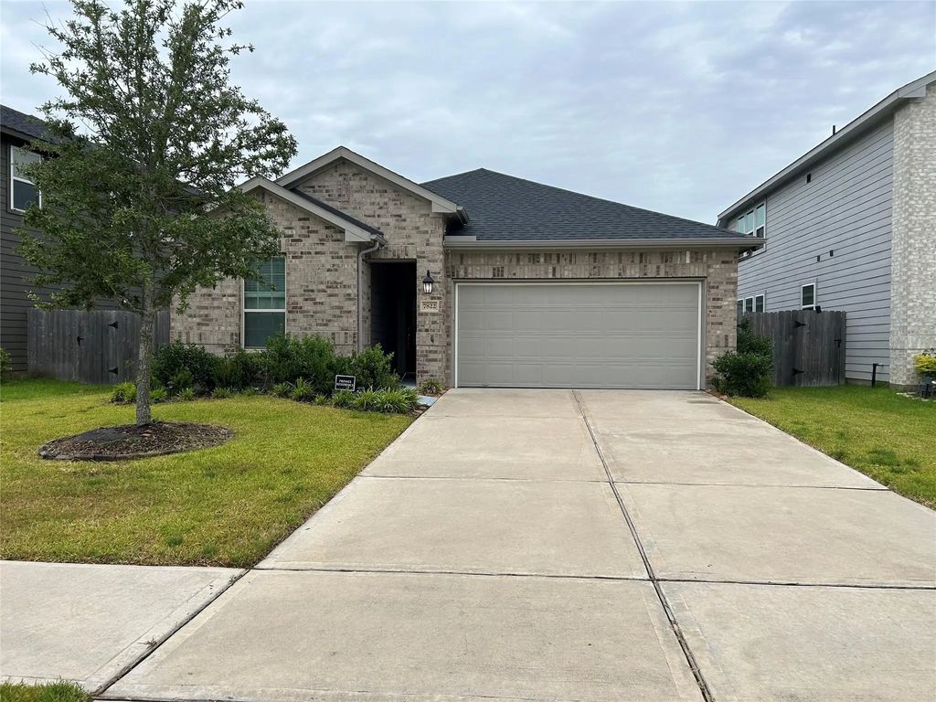 7822 Wyndham Harbor Court, Richmond