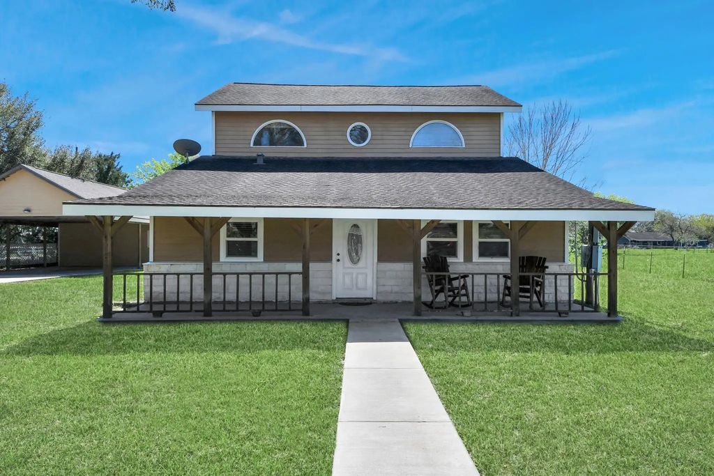 5420 August Street, Alvin