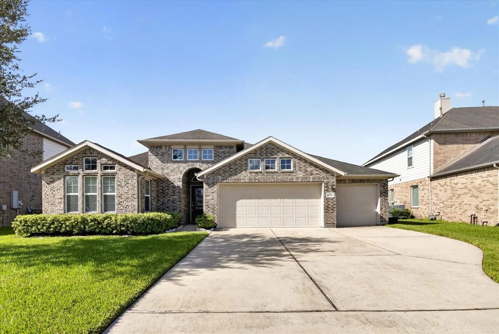9635 Clear Diamond, Rosharon