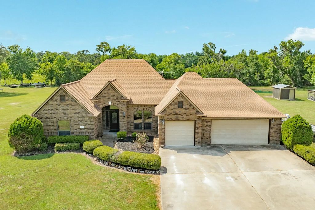 165 County Road 461b, Brazoria