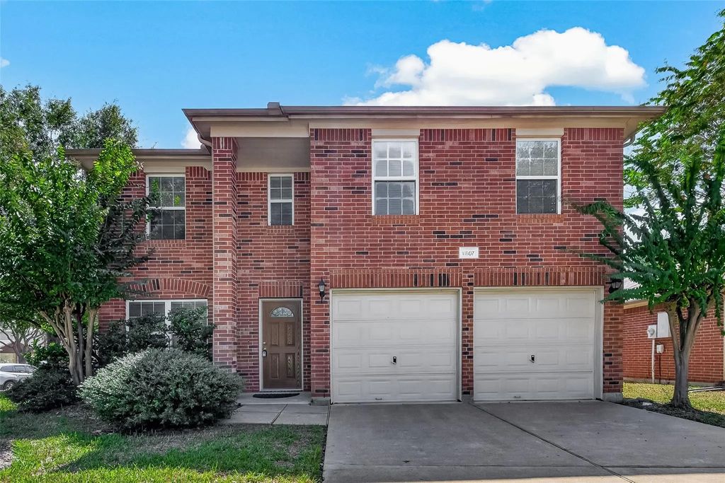 11807 S Brenton Knoll Drive, Tomball