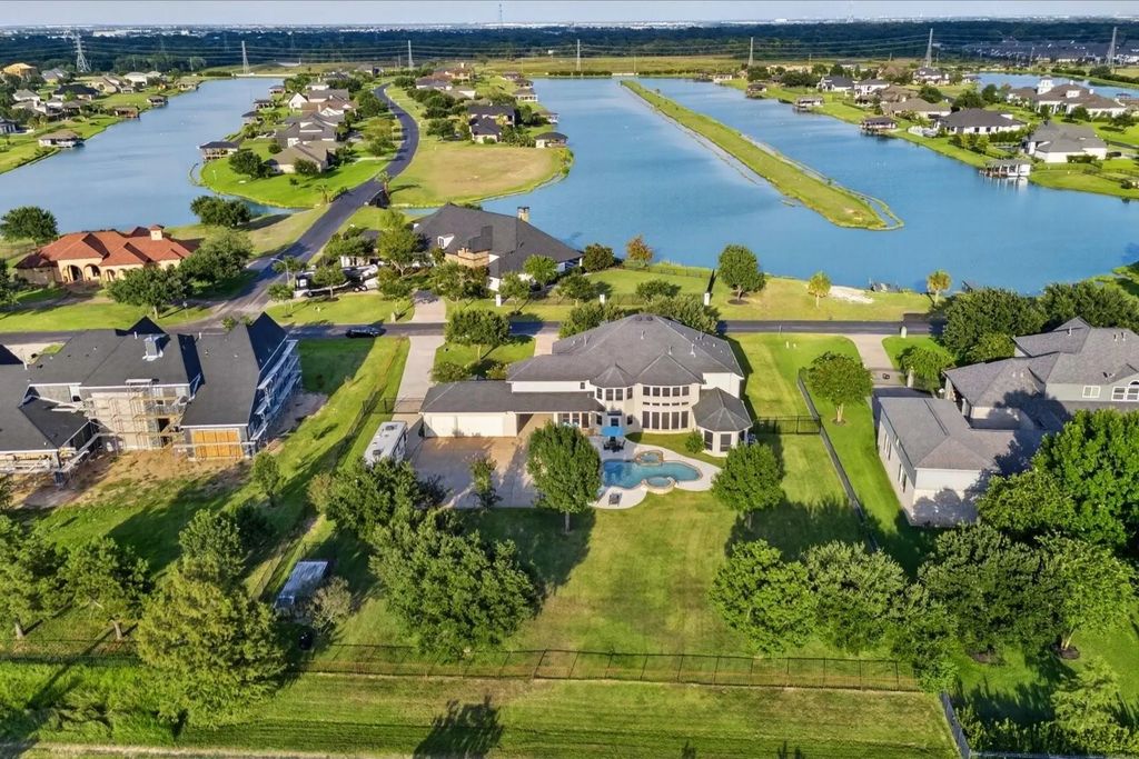 3203 Lakes Of Katy Lane, Katy