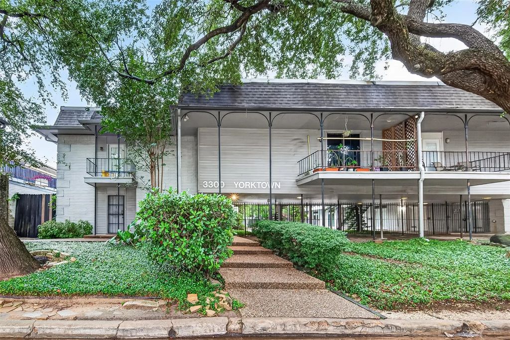3300 Yorktown Street 28, Houston