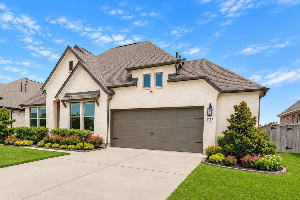 2723 Lakeside Shore Drive, League City
