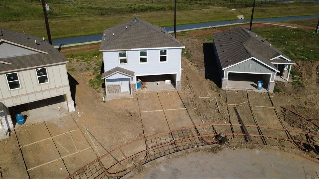 1207 Biscuit Drive, Crosby