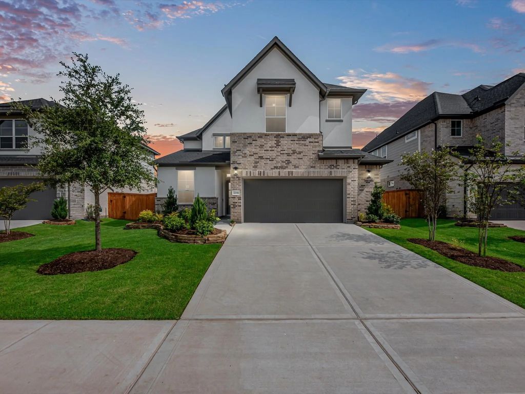 32158 Sky Branch Drive, Fulshear
