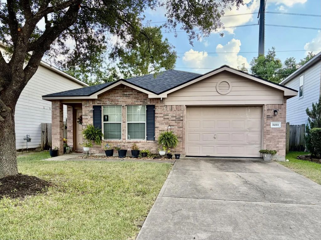 5211 Roth Forest Lane, Spring