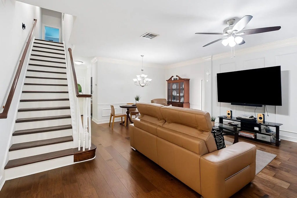 4001 Tanglewilde Street 1103, Houston