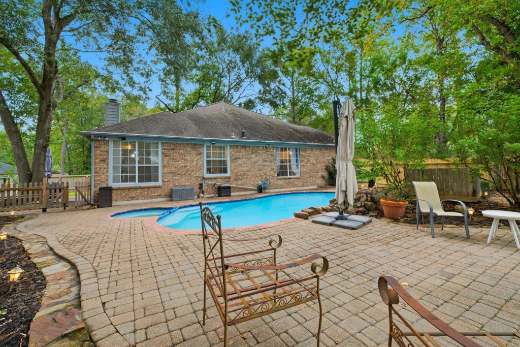 60 W Twinberry Place, The Woodlands