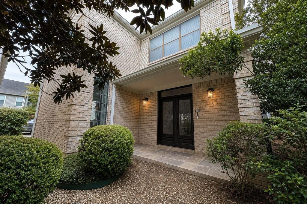 1811 Potomac Dr Drive C, Houston