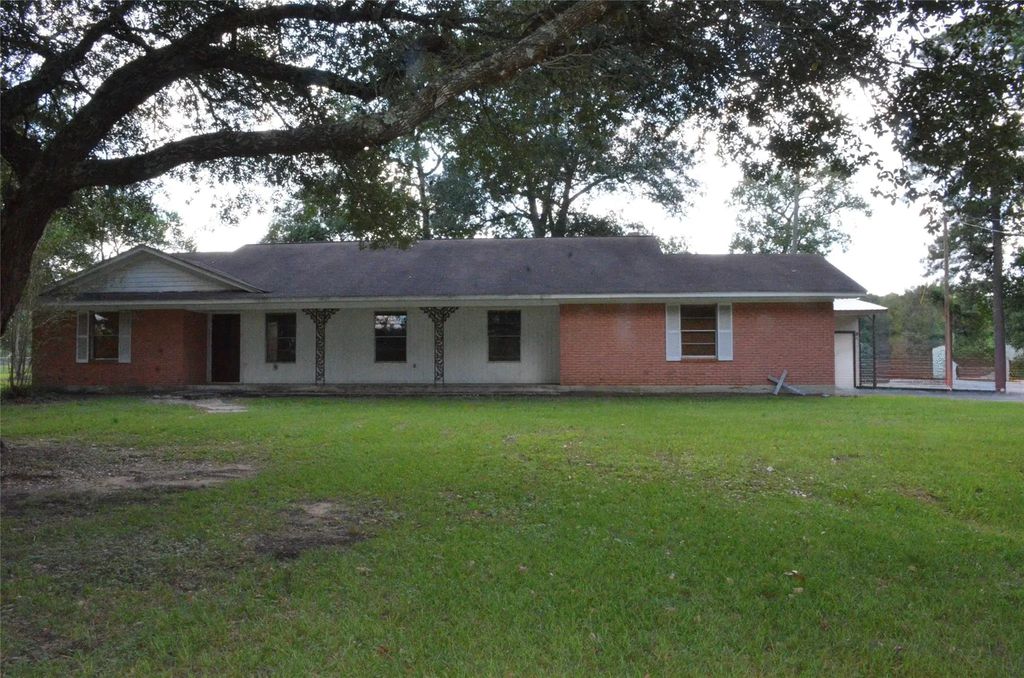 310 S Highway 150, Coldspring