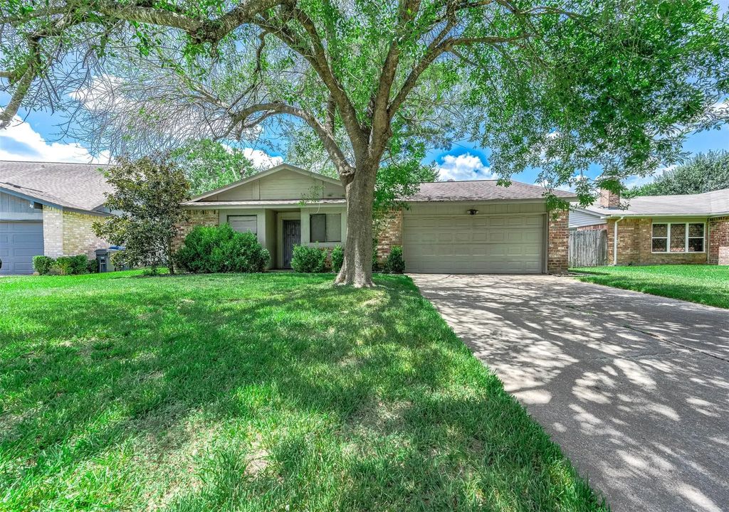 17035 Seven Pines Drive, Spring
