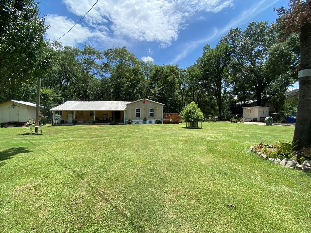400 Mudd Street, Coldspring