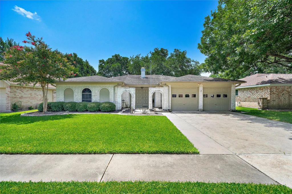 4811 Marywood Drive, Spring