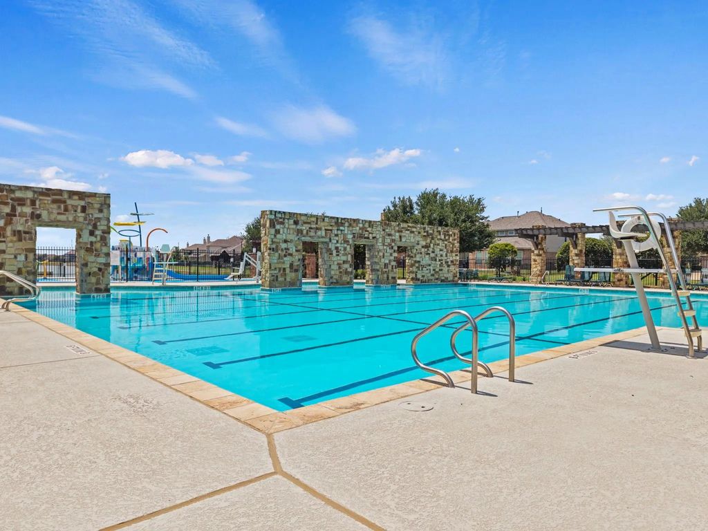 32014 Mckinley Run Drive, Hockley