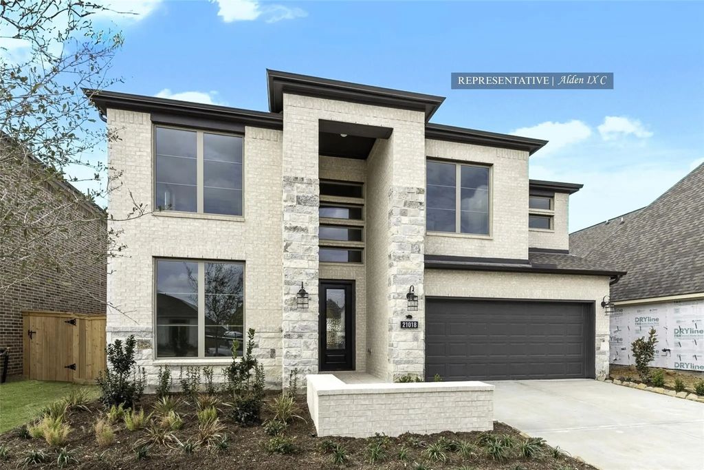 3811 Gless River Court, Richmond