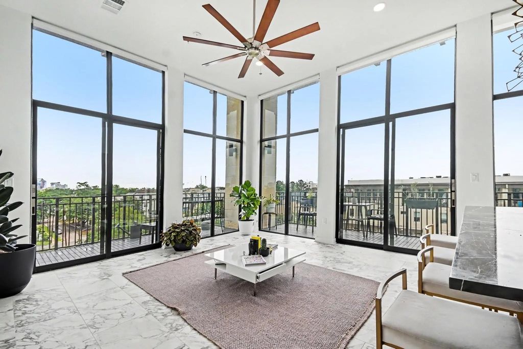 4820 Caroline Street 501, Houston