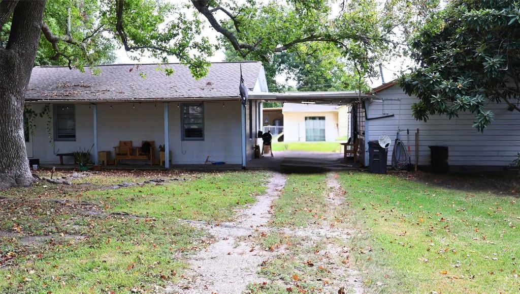 7029 Church Lane, Hitchcock
