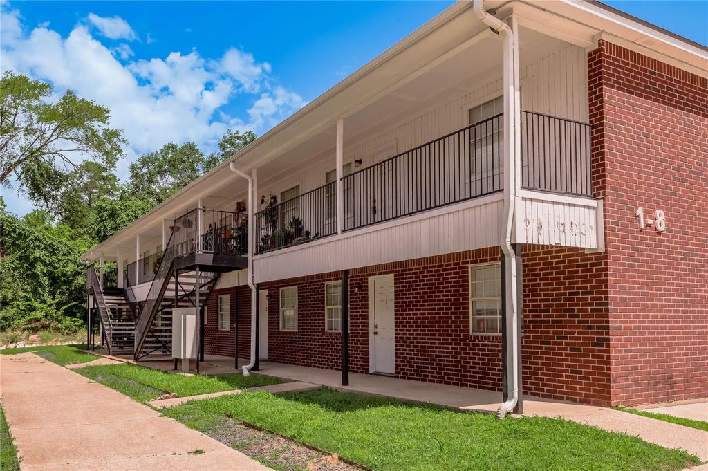 600 Palm Street 8, Huntsville