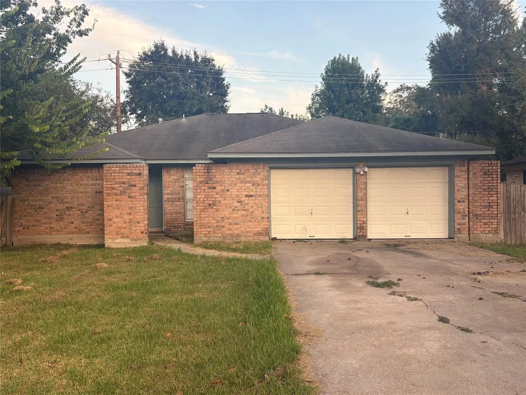 112 Birch Street, Lake Jackson