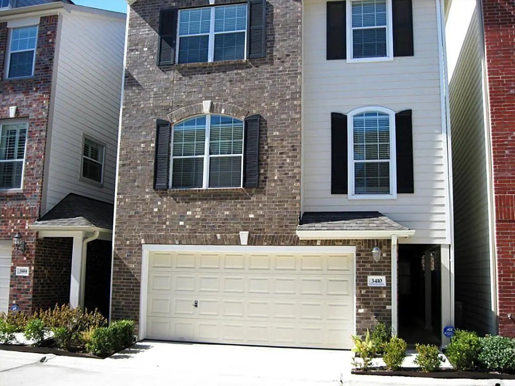 3410 Skyline Village Drive, Houston