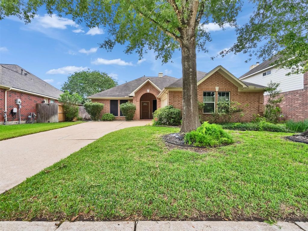 4123 Ridgepoint Drive, Pearland