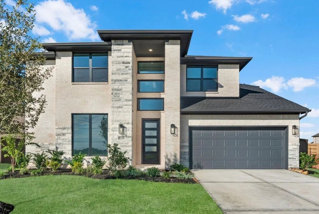 5235 Silk Petal Drive, Rosenberg