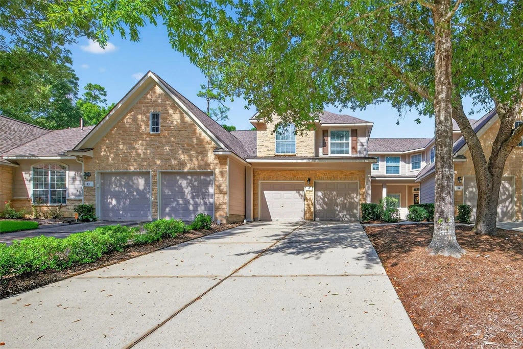 18 W Greenhill Terrace Place, The Woodlands