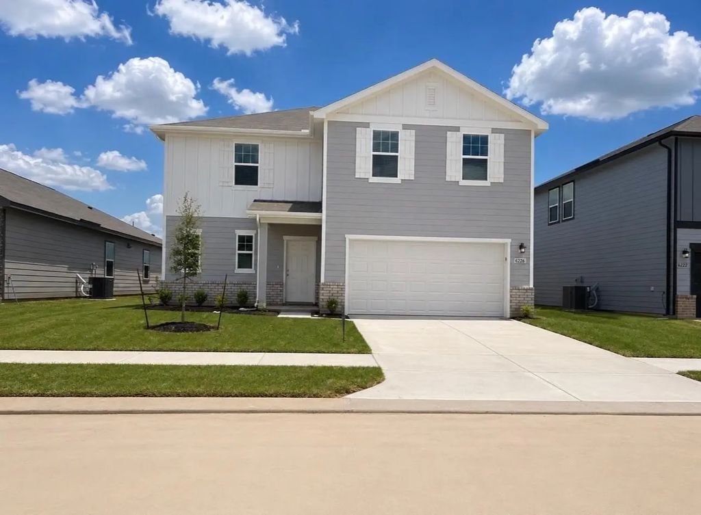 6226 Willow Sky Court, Porter