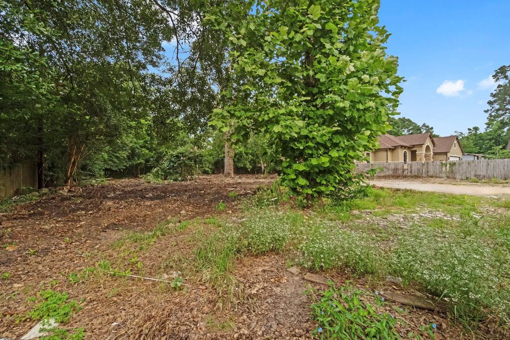 1615 Gilmore Street, Conroe