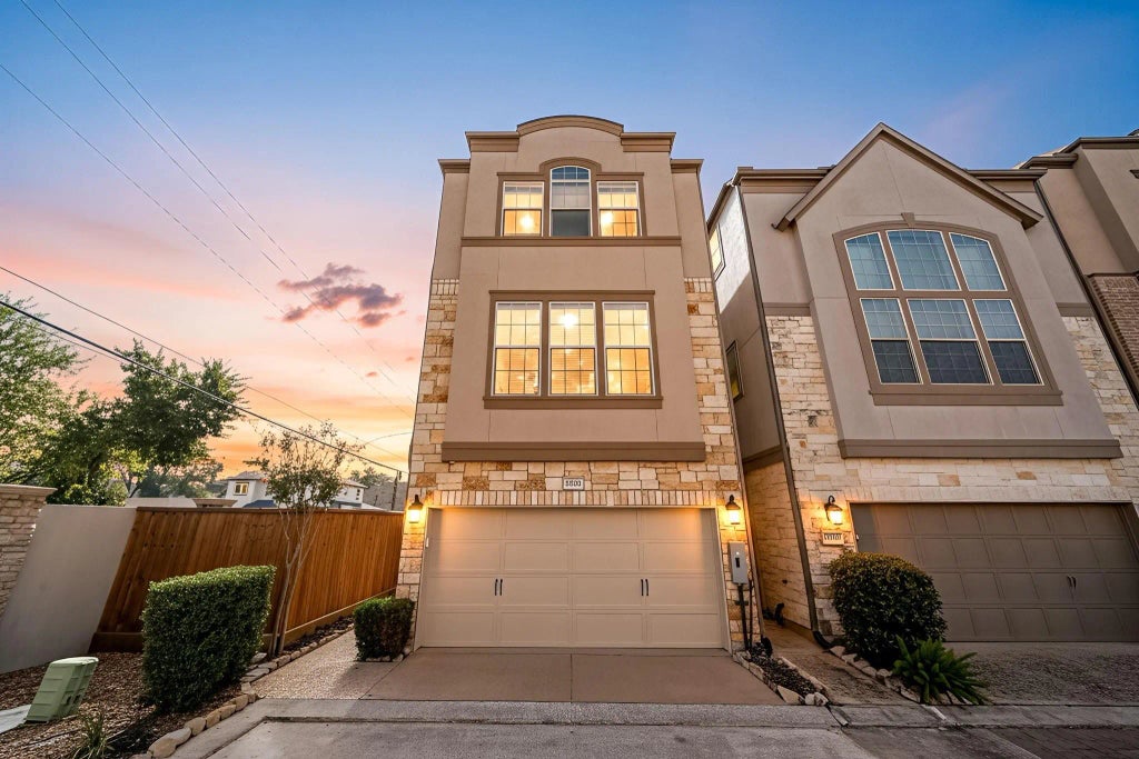 6703 Highclere Manor Lane, Houston