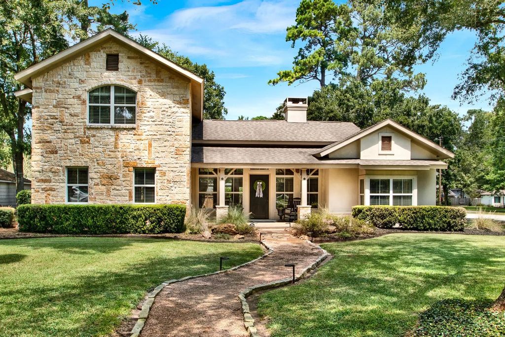 12102 Oak Bluff Drive, Houston
